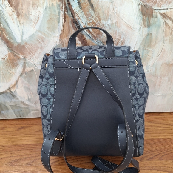 nike backpack pictures Utility Speed 2.0 NKFN4106 – SanMar Sports Coach Backpack Price Laptop Densely woven polyester stands Size:TFS-461L material-3% zipper